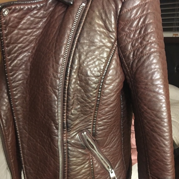Leather jacket - Picture 3 of 8
